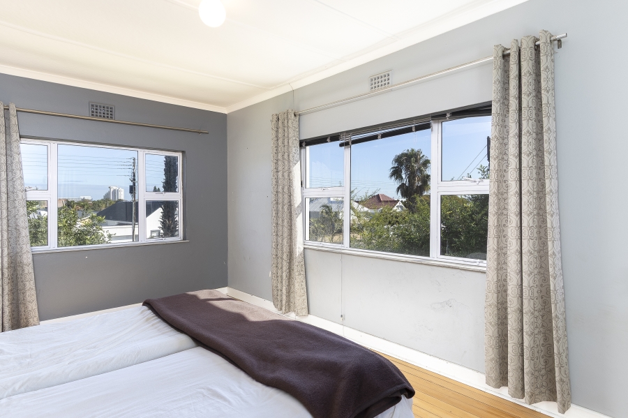 5 Bedroom Property for Sale in Strand North Western Cape